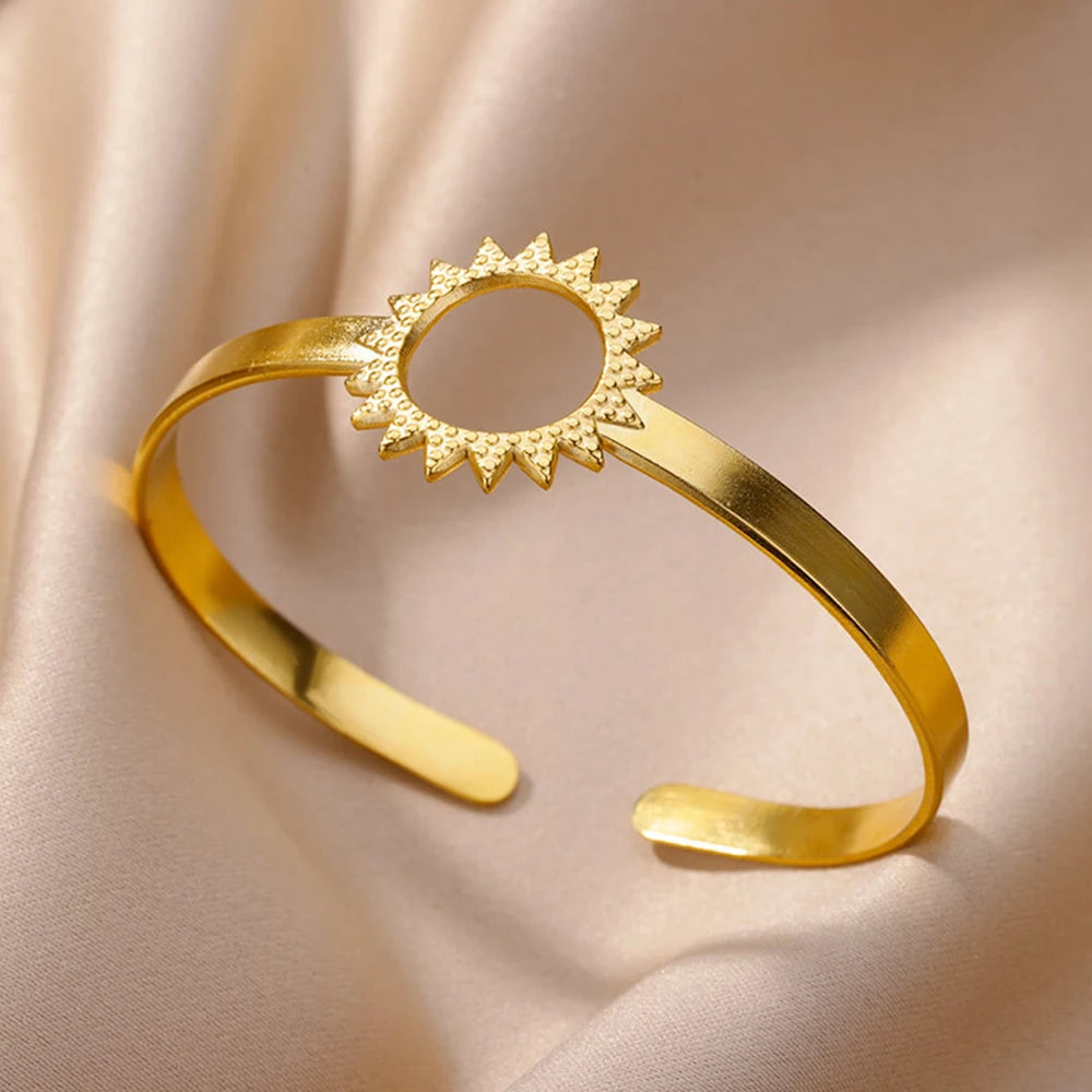 Stainless Steel Wide Bangles for Women Luxury Gold Color Chunky Flower Cuff Bangle Bracelet femme Vintage Wedding Jewelry Gifts