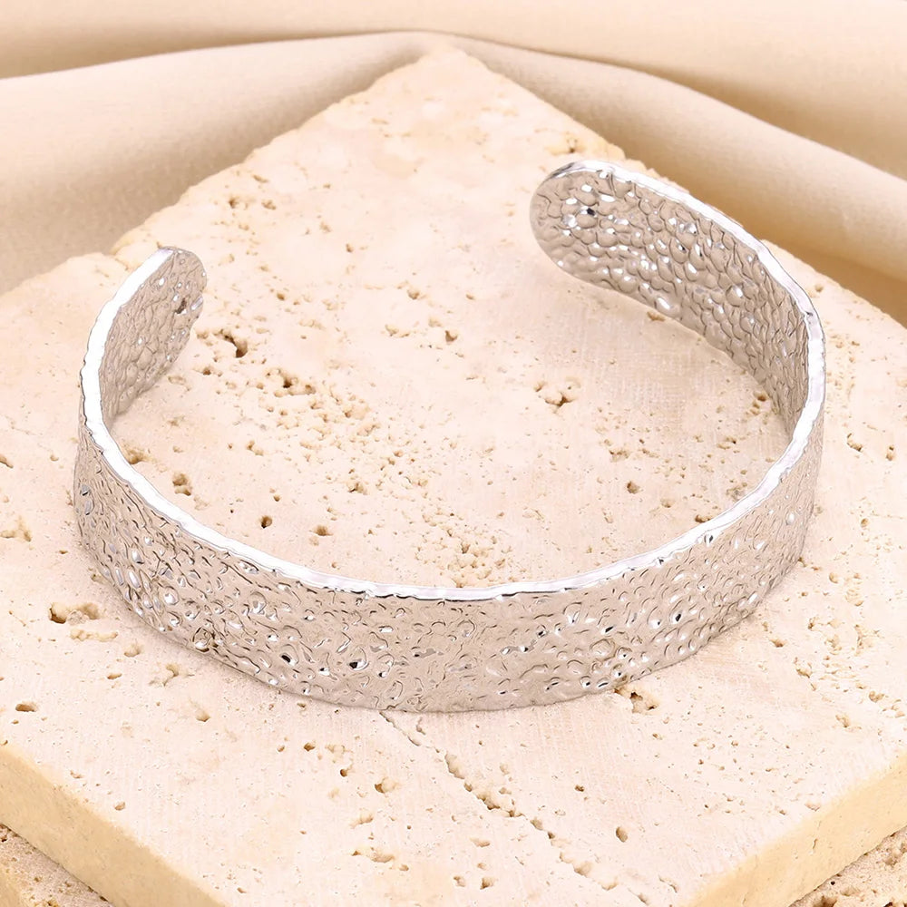 Stainless Steel Wide Bangles for Women Luxury Gold Color Chunky Flower Cuff Bangle Bracelet femme Vintage Wedding Jewelry Gifts