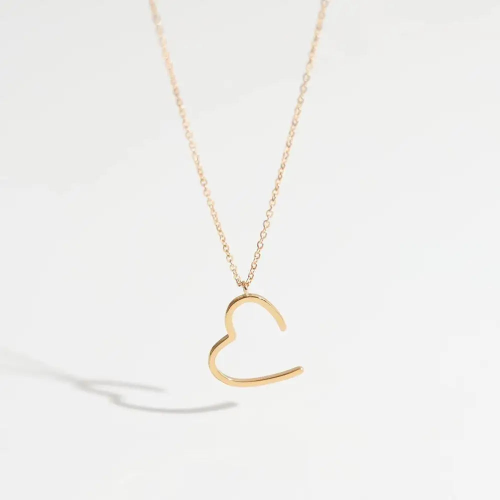 Stainless Steel Designed Love Heart Pendant Necklace For Women French Style Gold Color Clavicle Chain High Quality Jewelry Gifts