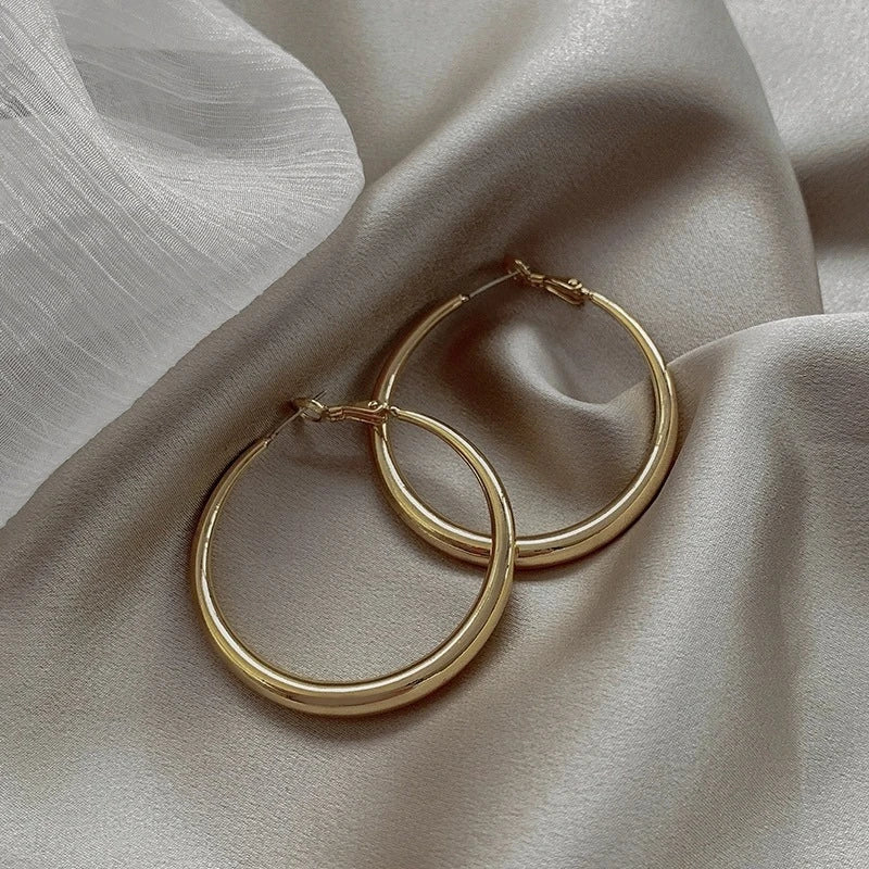 Classic Simple Geometric Round Big Stainless Steel Hoop Earrings for Women Exaggeration Circle Bride Earrings Jewelry Accessory