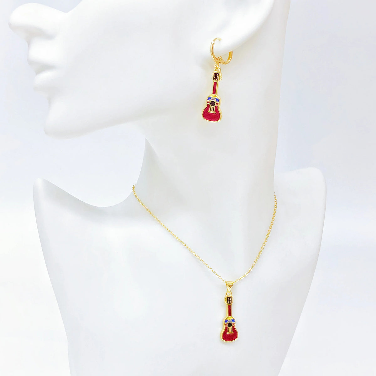 New Trendy Venezuela Country Flag Earrings Gold Plated Heart Guitar Parrot Drop Earrings for Women Daily Party Patriotic Gift
